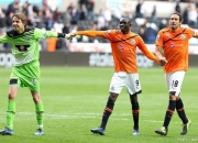 开云体育下载-南安普顿门将表现出色，零封对手