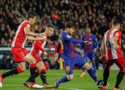 开云体育中国-华伦西亚主场大败塞尔塔维戈，遭遇惨败的简单介绍