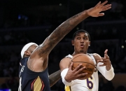 开云体育登录-公牛逆转鹈鹕，克莱高光表现