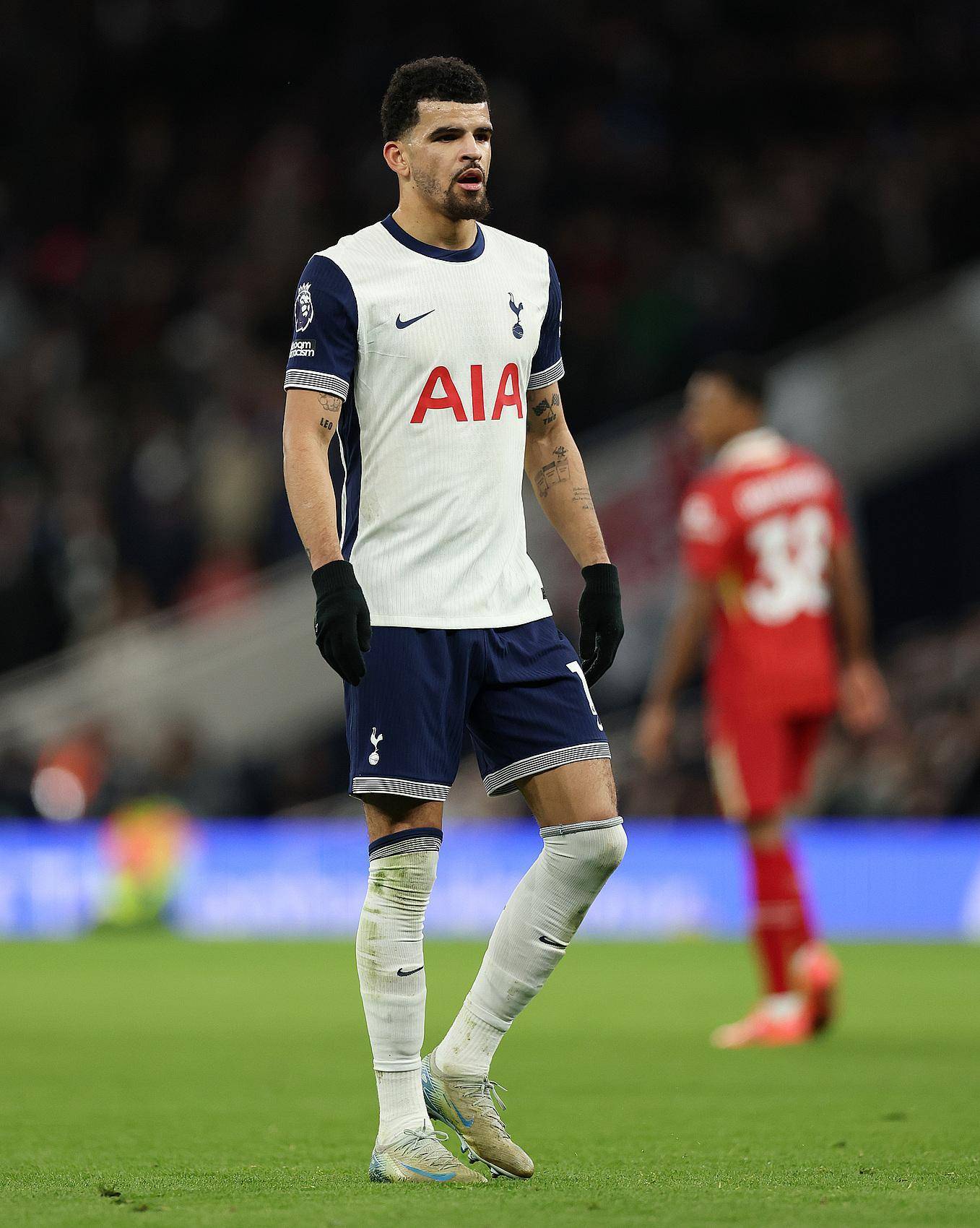 曼联客场惨败，前景黯淡重获英超冠军