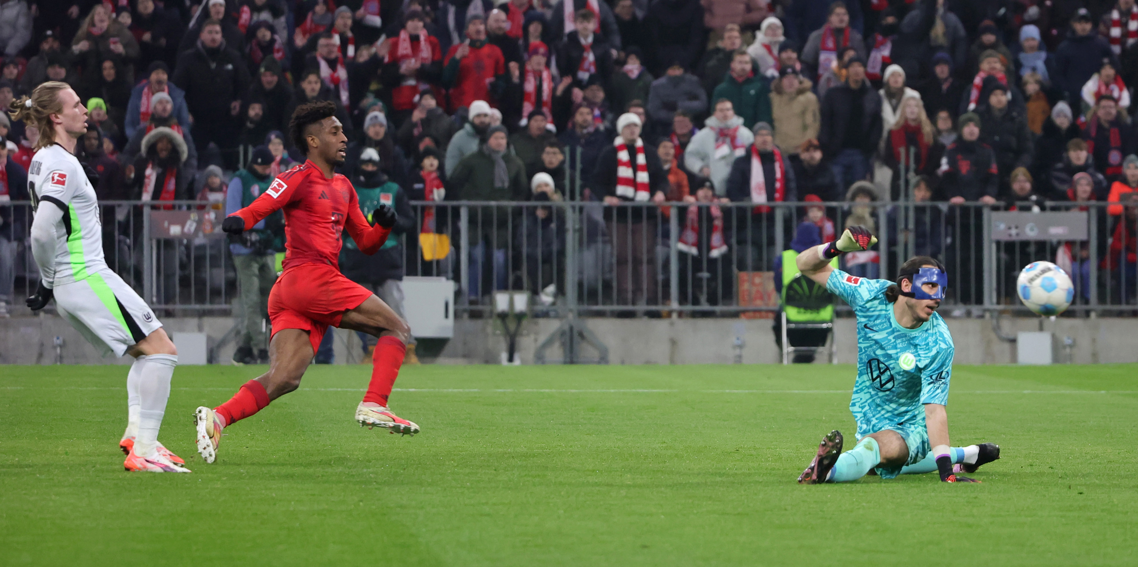 包含沃尔夫斯堡队在客场比赛中实现连胜的词条