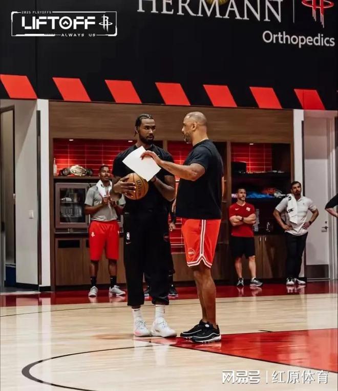 包含火箭队主帅火气大,赛后怒斥队员表现不佳的词条 包含火箭队主帅火气大,赛后怒斥队员表现不佳的词条