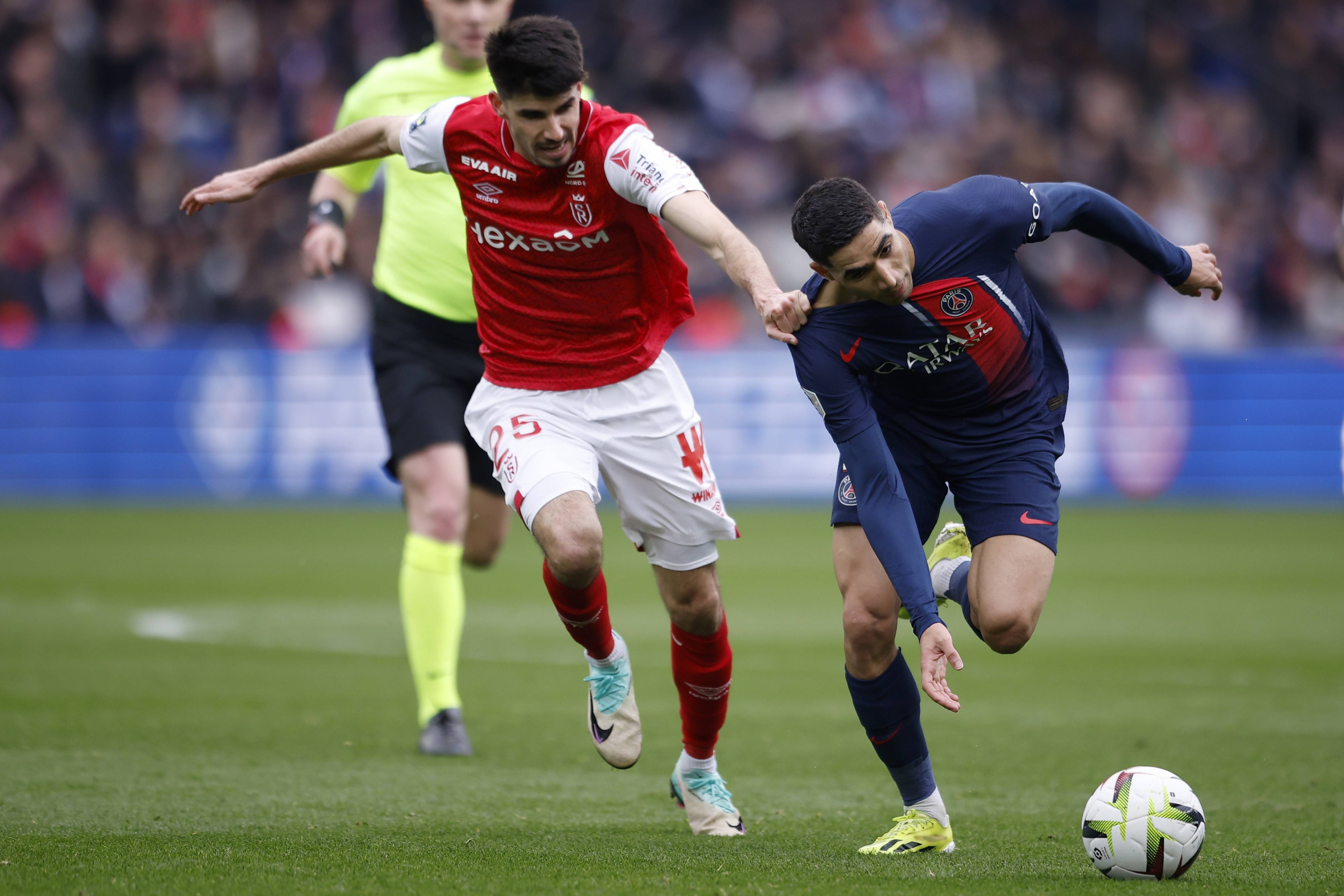 队伍的表现,法国足球界的热点话题的简单介绍 队伍的表现,法国足球界的热点话题的简单介绍