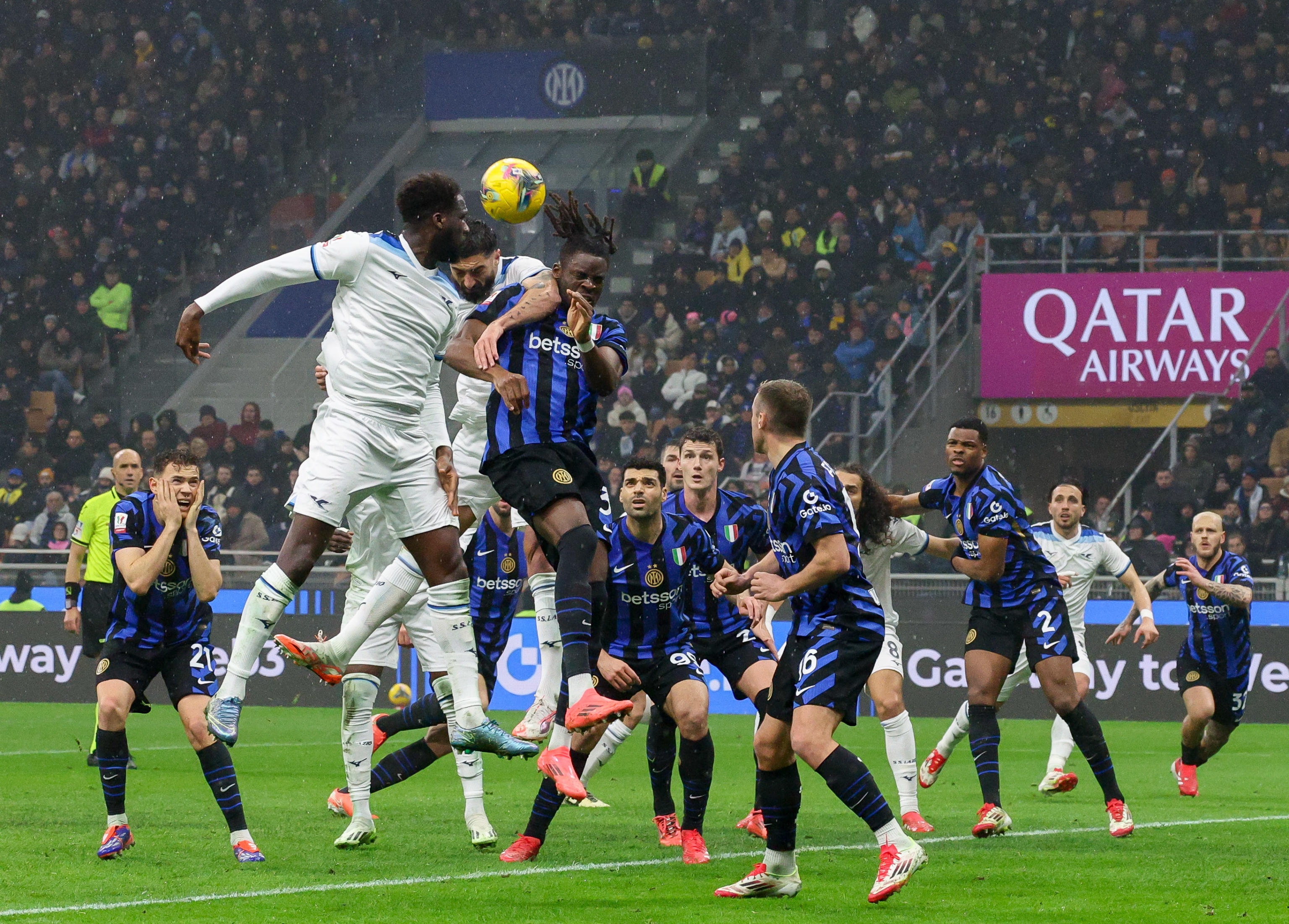 意大利豪门不败晋级，欧国联赛迎来新局面！