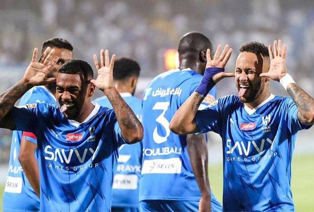 埃瓦尔队实现了疯狂绝杀，赢得胜利的简单介绍