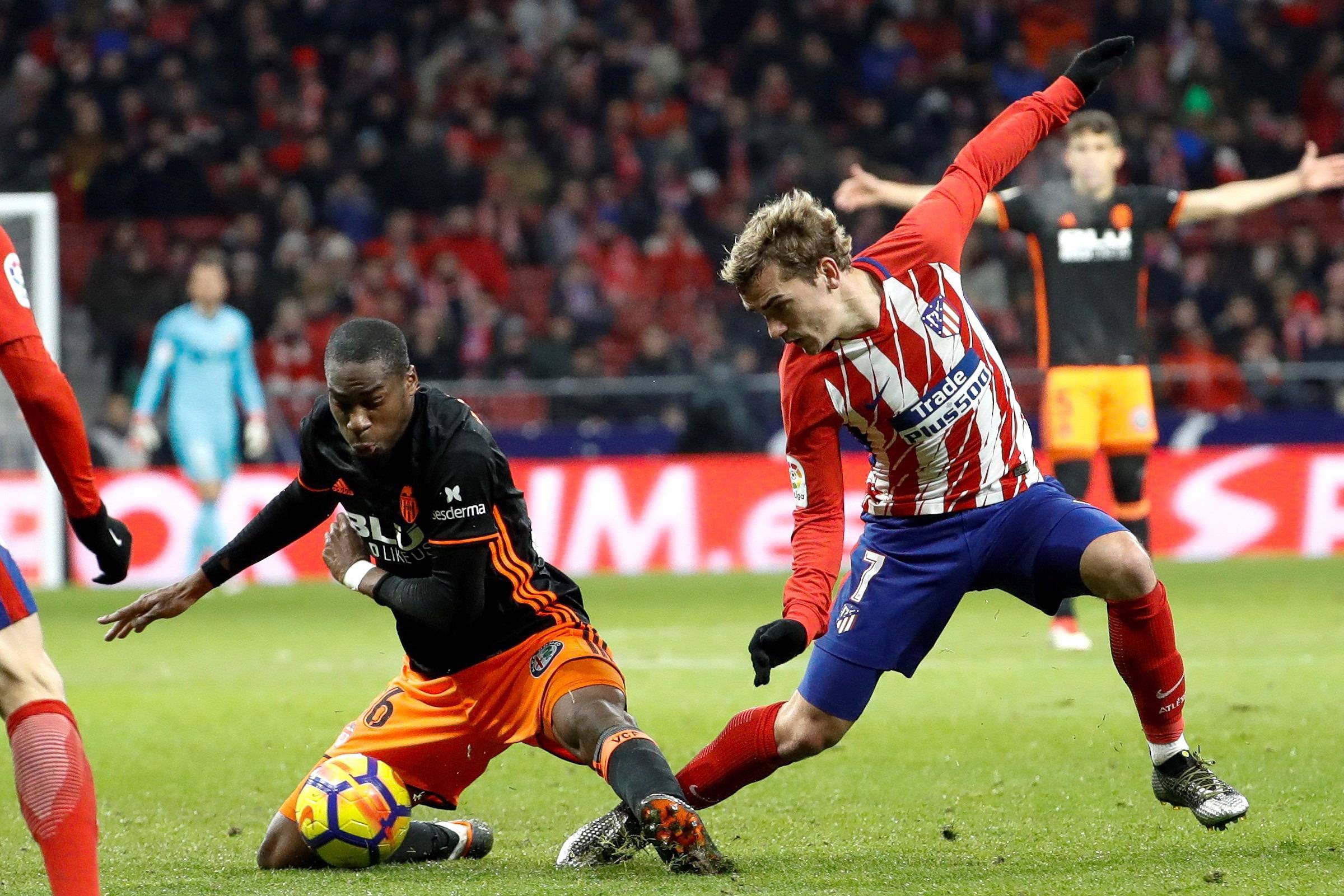 比利亚雷亚尔主场击败巴伦西亚韦