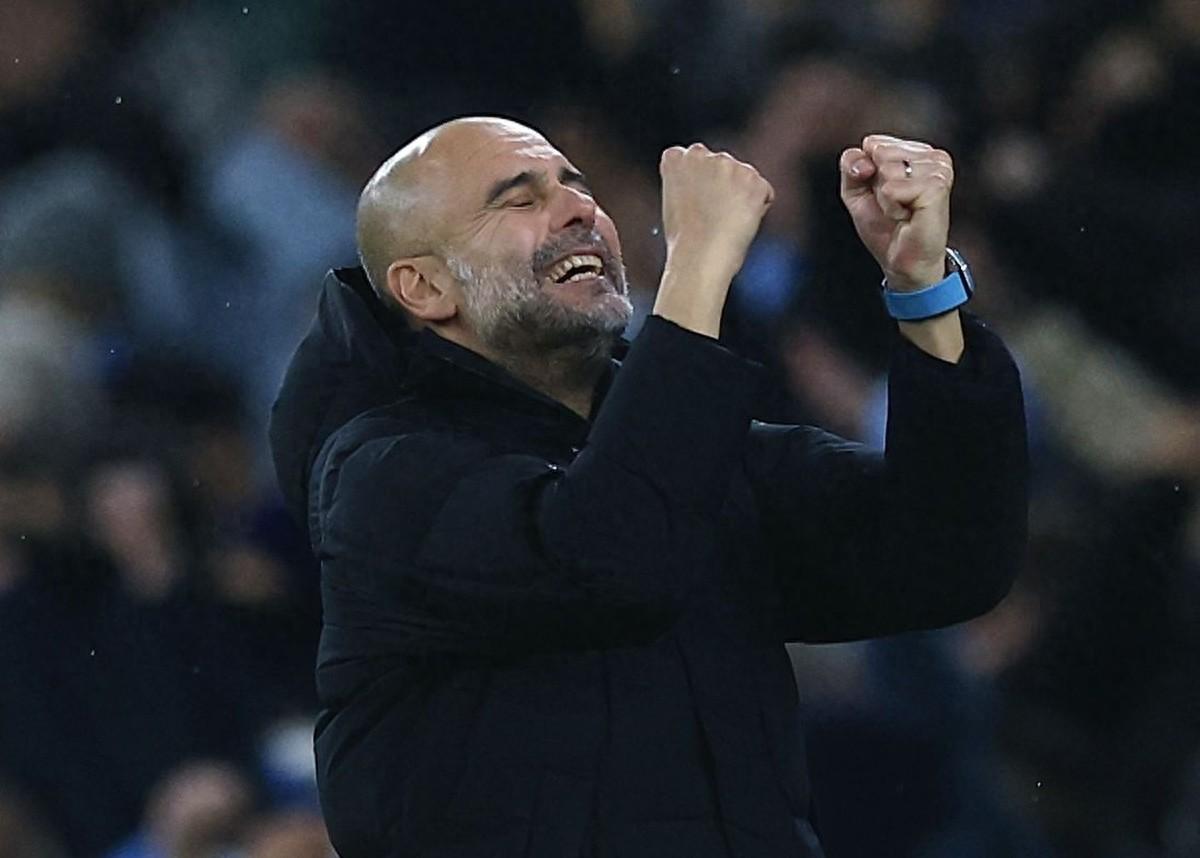 曼城丢失主场优势，遭遇夺冠困境