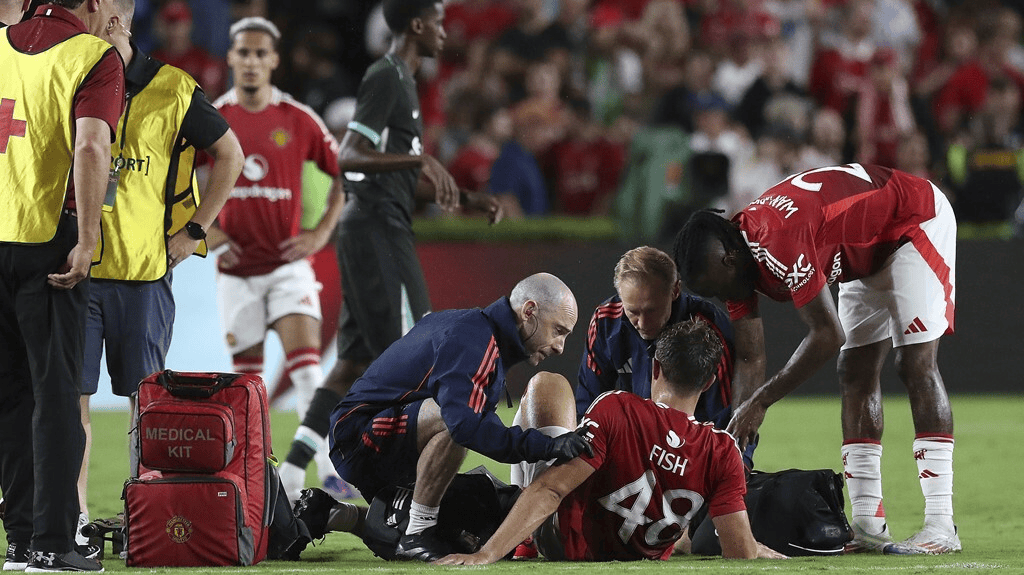 包含马拉松赛事中利物浦战胜对手成功伤退的词条 包含马拉松赛事中利物浦战胜对手成功伤退的词条