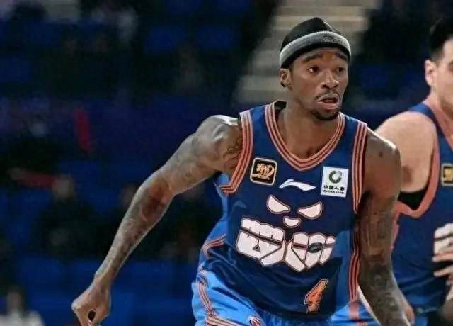 关于球员技战术全方位展示超群实力的信息 关于球员技战术全方位展示超群实力的信息