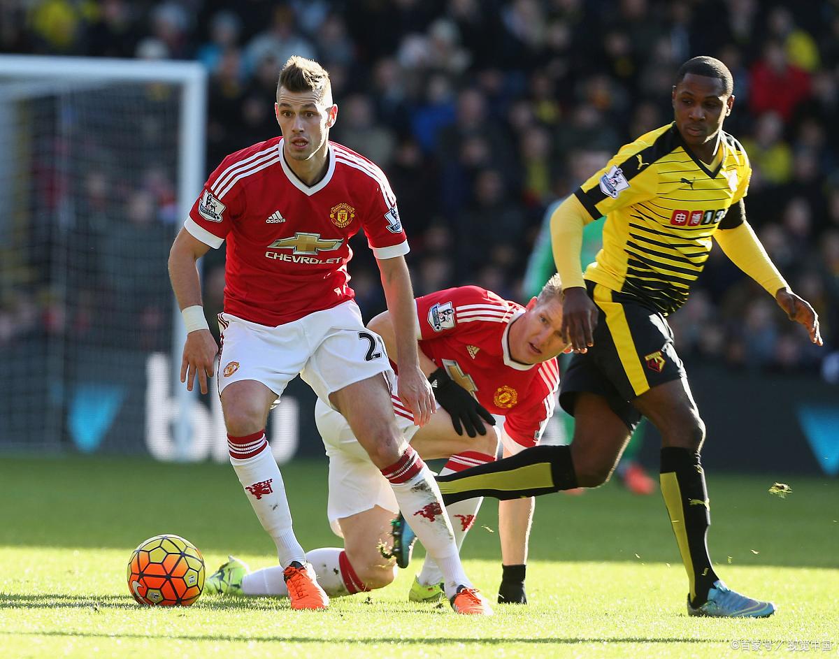 关于伯恩茅斯主场逼平沃特福德，保持不败的信息