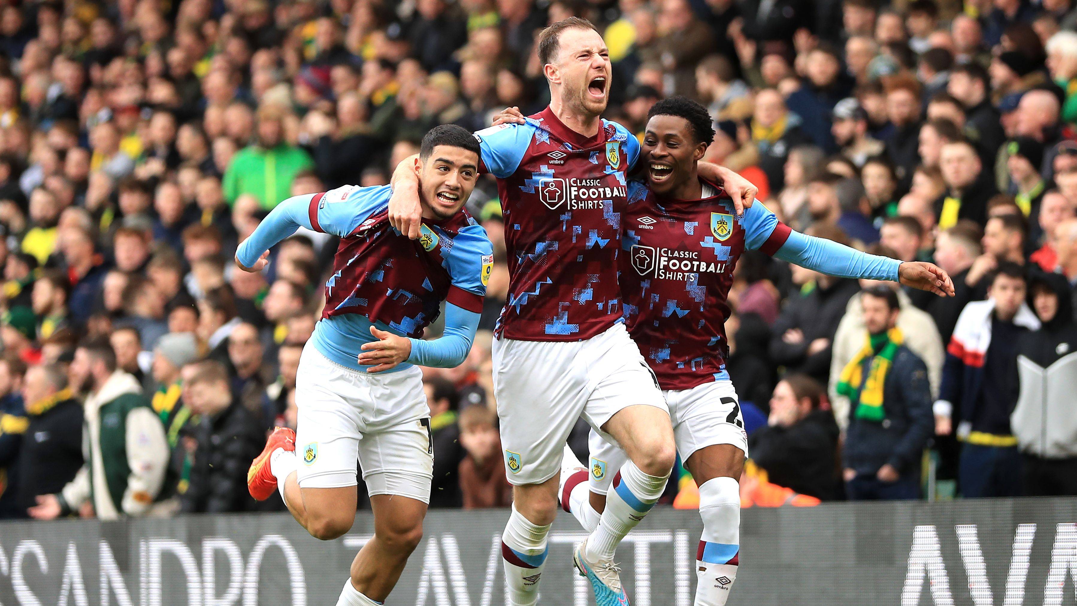 水晶宫主场负热刺，艰难战罢保级形势不明的简单介绍