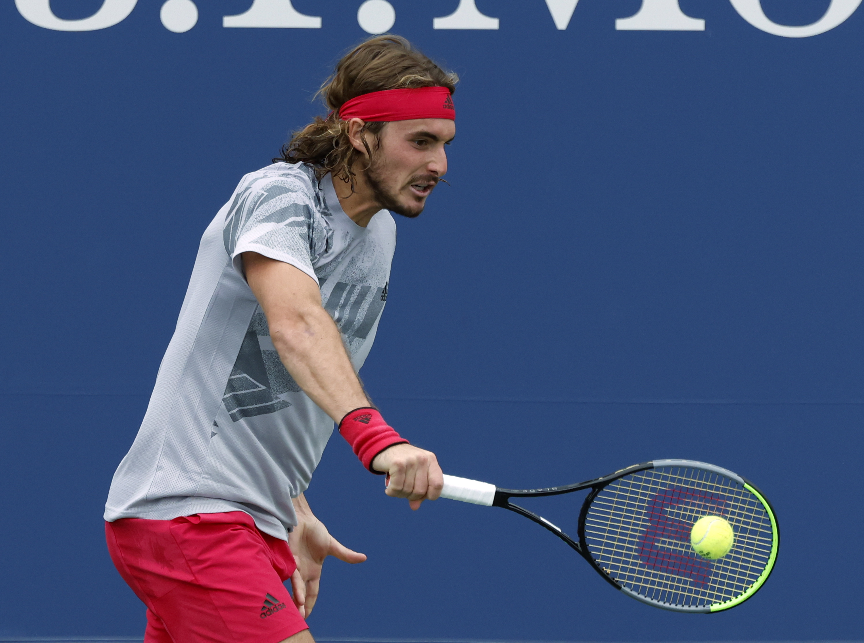 美国网球队翻盘德国网球队,西西帕斯打破历史纪录的简单介绍 美国网球队翻盘德国网球队,西西帕斯打破历史纪录的简单介绍