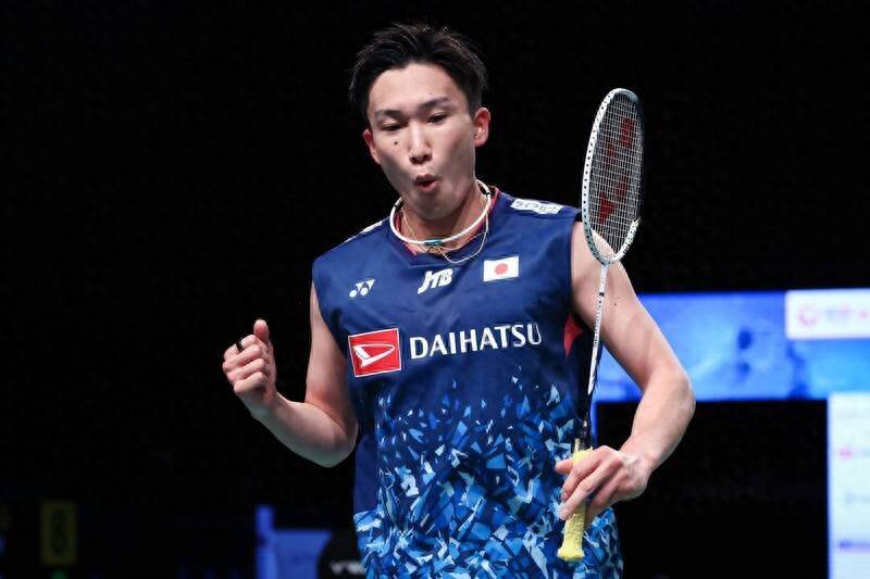 包含日本羽毛球队轻取韩国羽毛球队，桃田贤斗送出助攻的词条