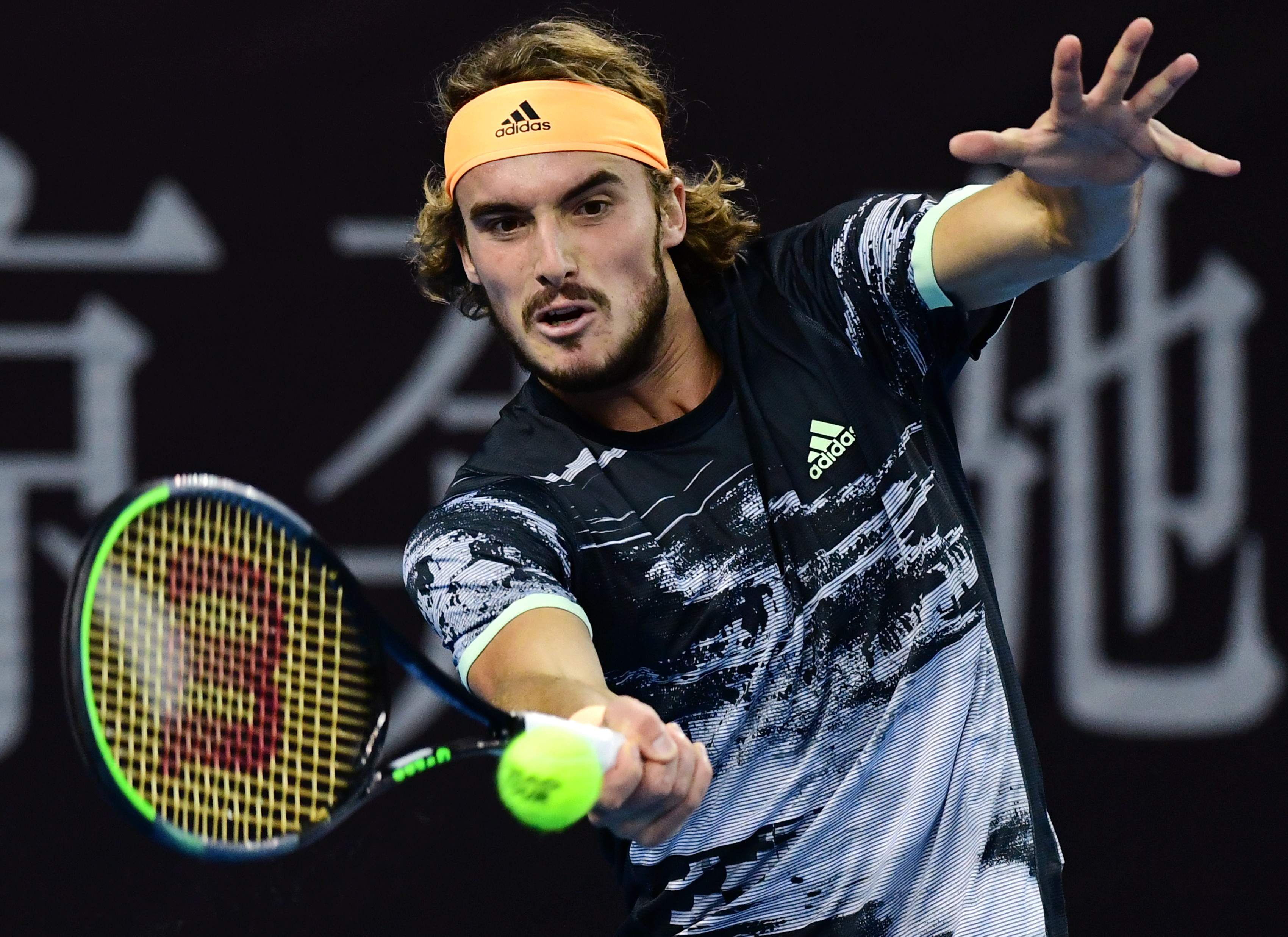 欧洲网球队横扫美国网球队，西西帕斯爆发神勇的简单介绍