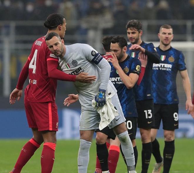 丹麦翻盘利物浦，罗德里点燃赛场的简单介绍