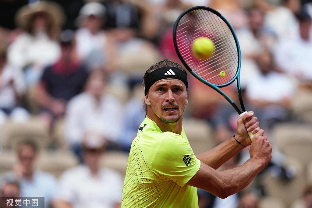 法网鏖战ATP总决赛,兹维列夫关键制胜 法网鏖战ATP总决赛,兹维列夫关键制胜