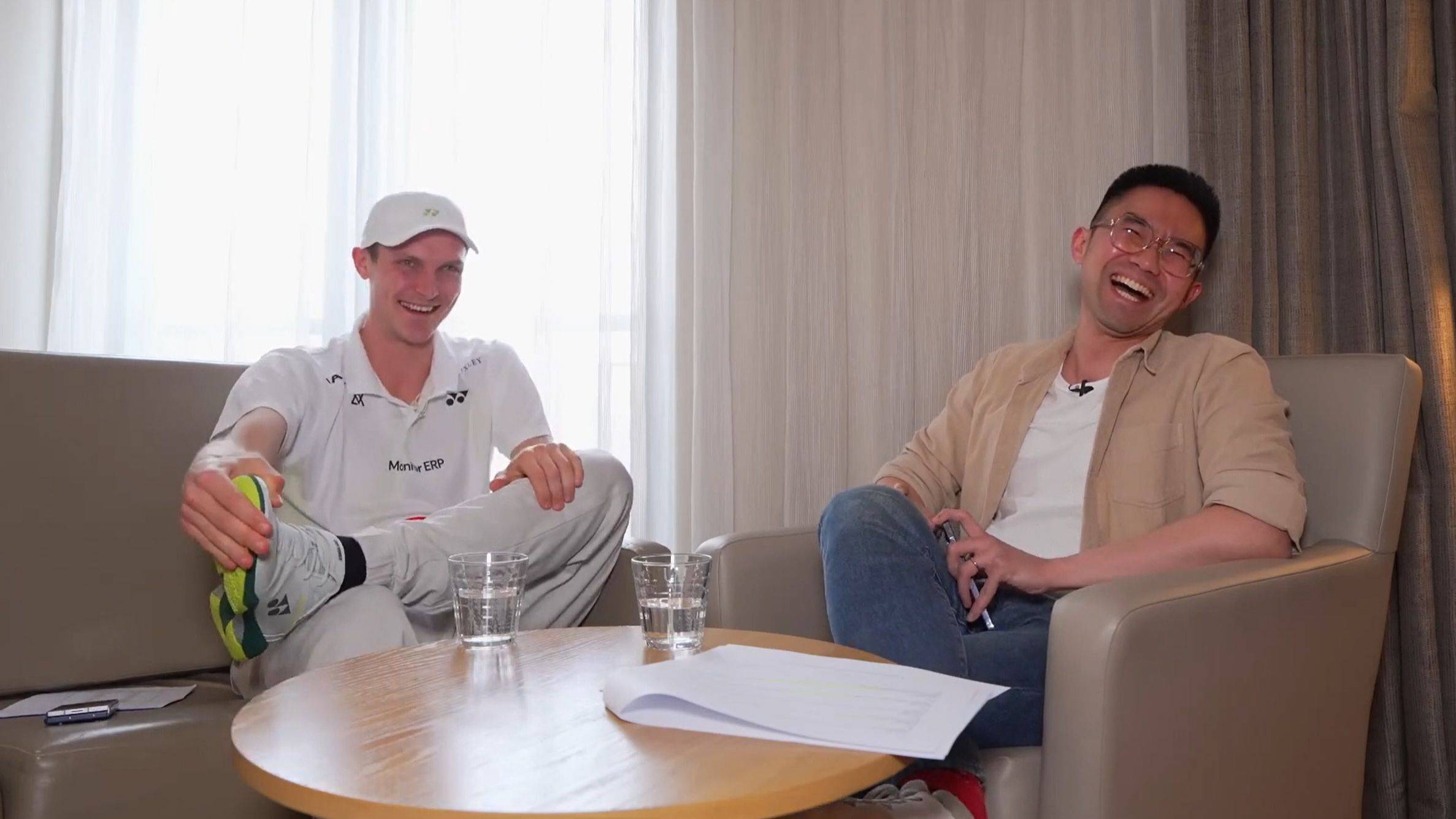 丹麦队逆转法国队,安赛龙统治全场 丹麦队逆转法国队,安赛龙统治全场